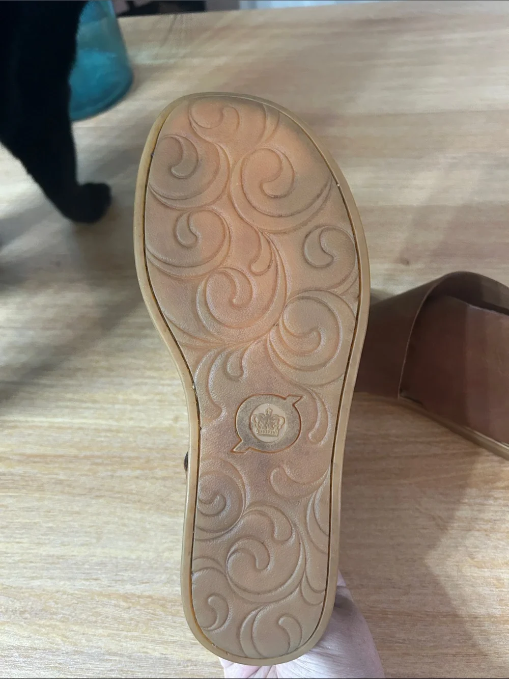 Born Tan Brown Leather Slide Sandals